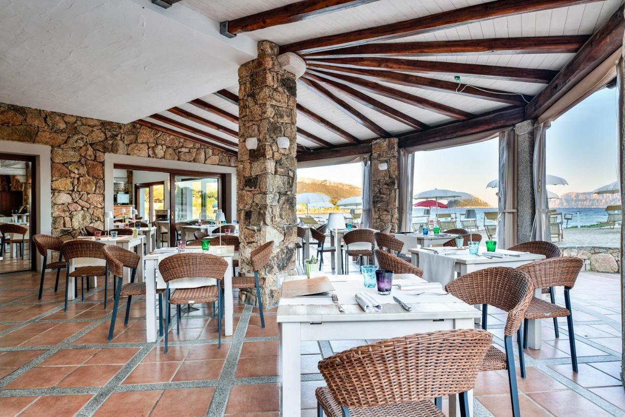Hotel Resort & Spa Baia Caddinas Golfo Aranci Exterior foto