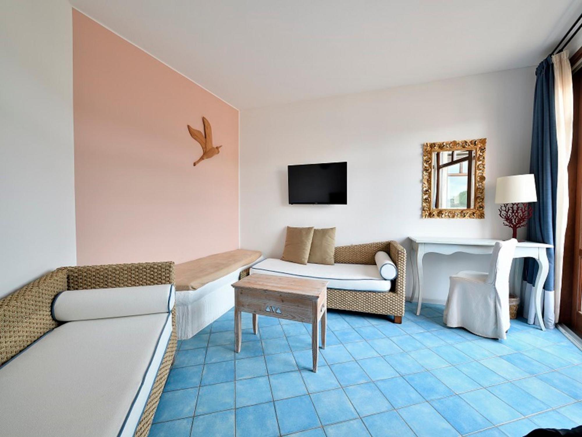 Hotel Resort & Spa Baia Caddinas Golfo Aranci Exterior foto